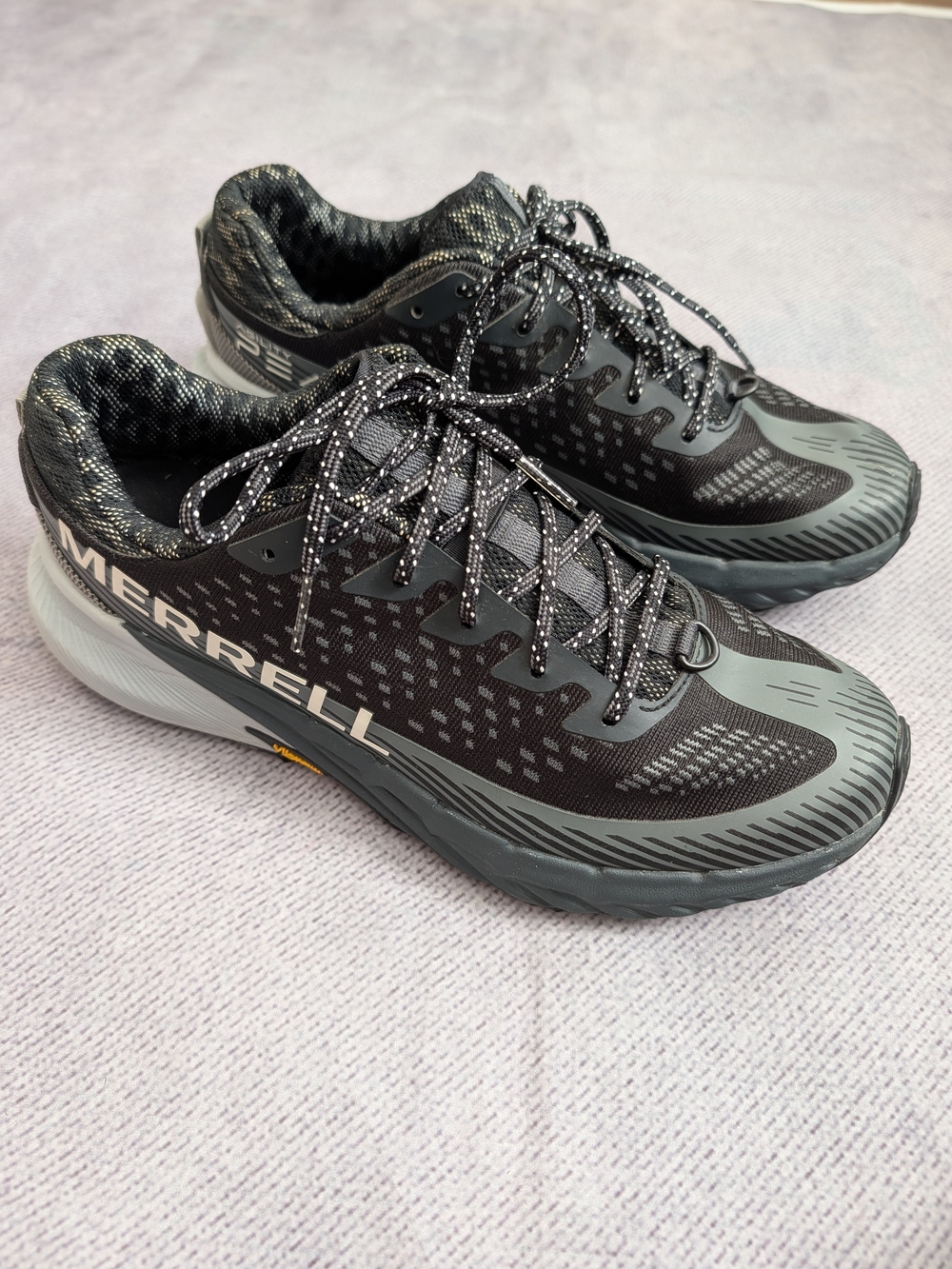 Merrell Agility Peak 5 men's 8 Black Grey Vibram Trail Running Shoes
